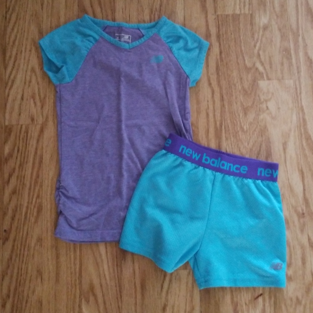 Girl's New Balance set 6